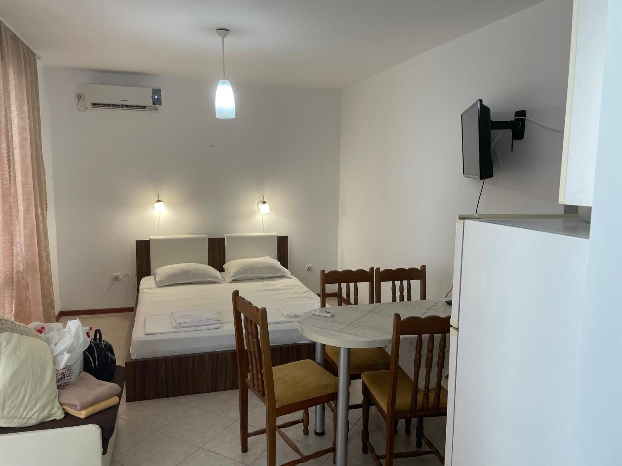 Studio Festival Pomorie Luaran gambar